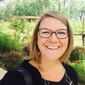 Meet your Posher, Julie